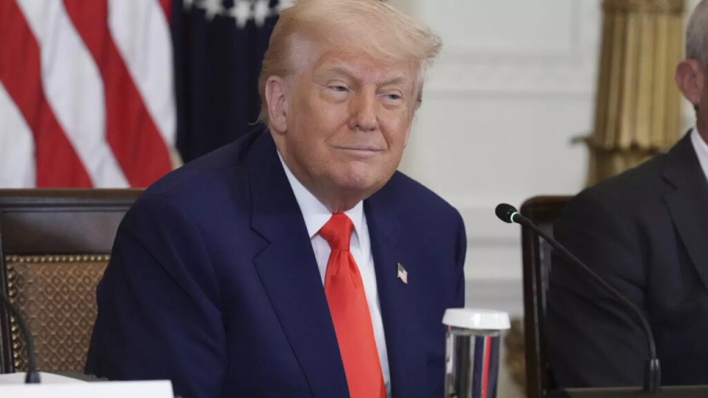Donald Trump annuncia dazi contro l’Unione Europea