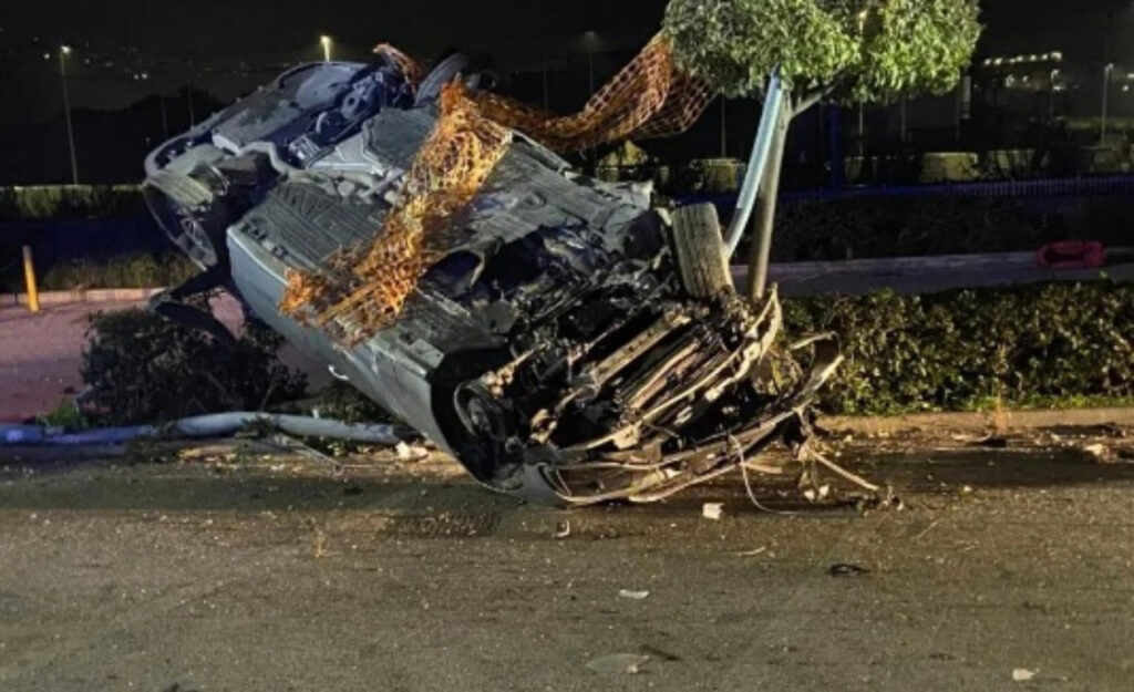 Incidente mortale a San Tammaro: auto ribaltata in fiamme, morto Alessio Russo
