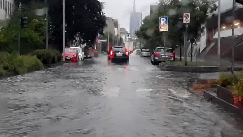 Previsioni meteo: piogge e temporali in arrivo