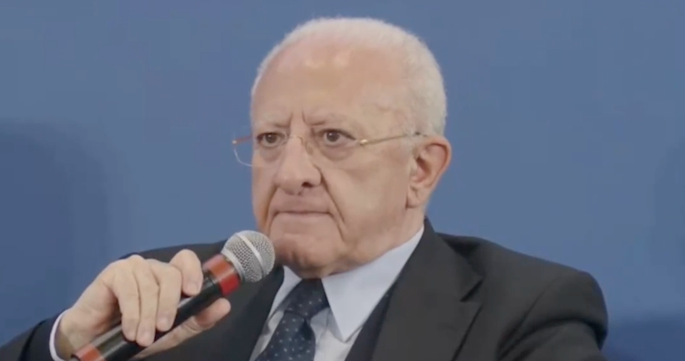 De Luca 12 anni