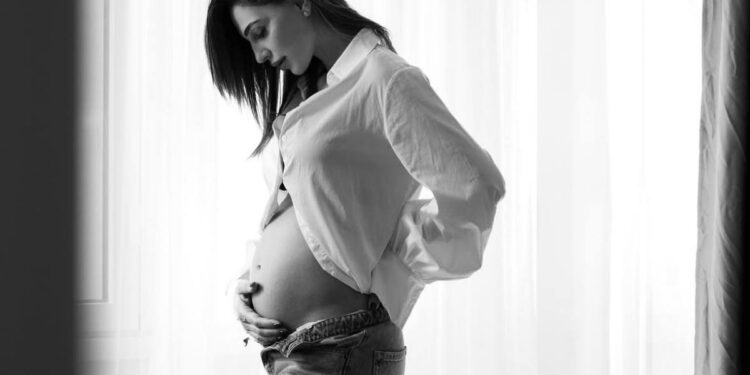 Anna Tatangelo incinta