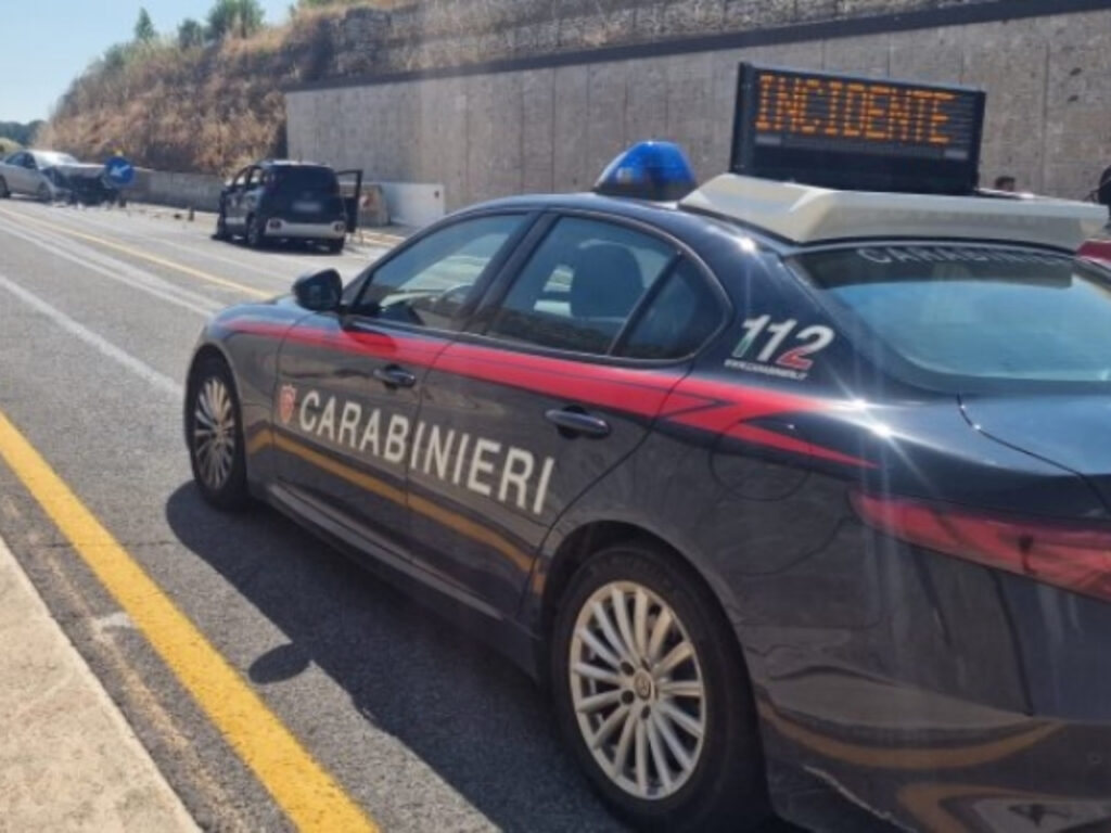 Maxi-incidente a Legnano, morto il motociclista 56enne coinvolto nello schianto