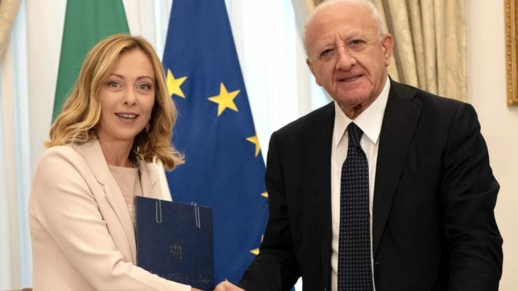 Apertura di Fdi al terzo mandato, possibile ritorno di De Luca
