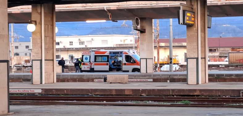 San Severo treno investe ragazza