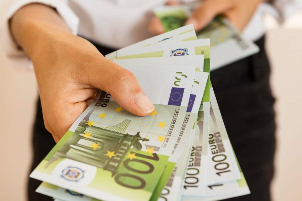 Bonus luce 200 euro