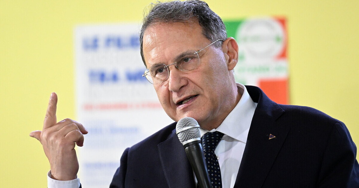 Cirielli contro alleanza Pd-M5S Campania