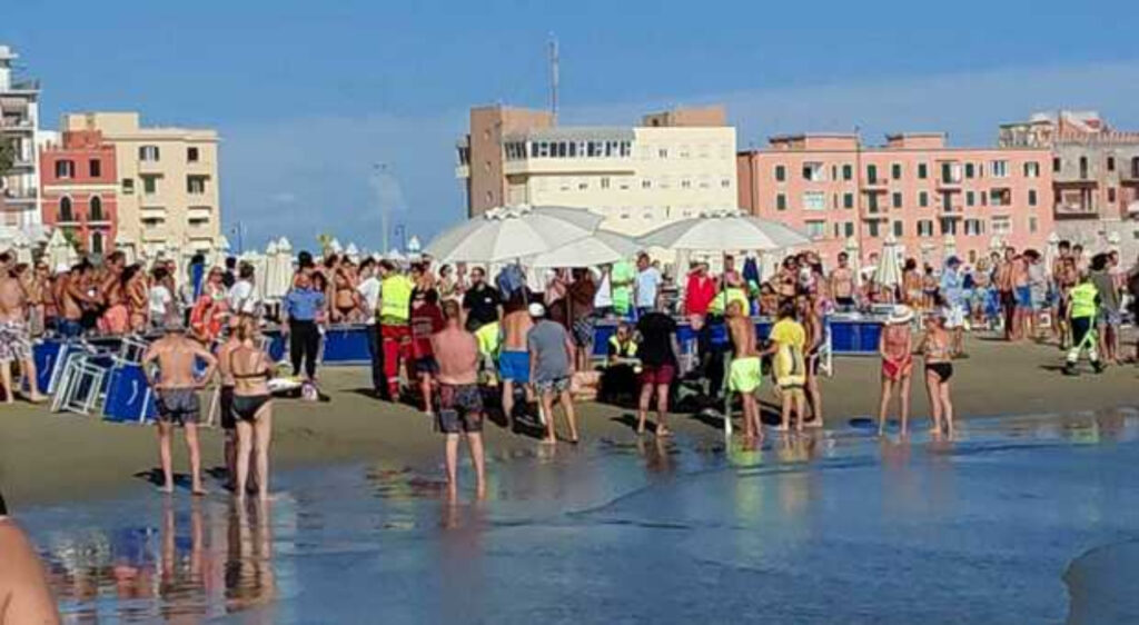 Anzio morti due fratellini in mare