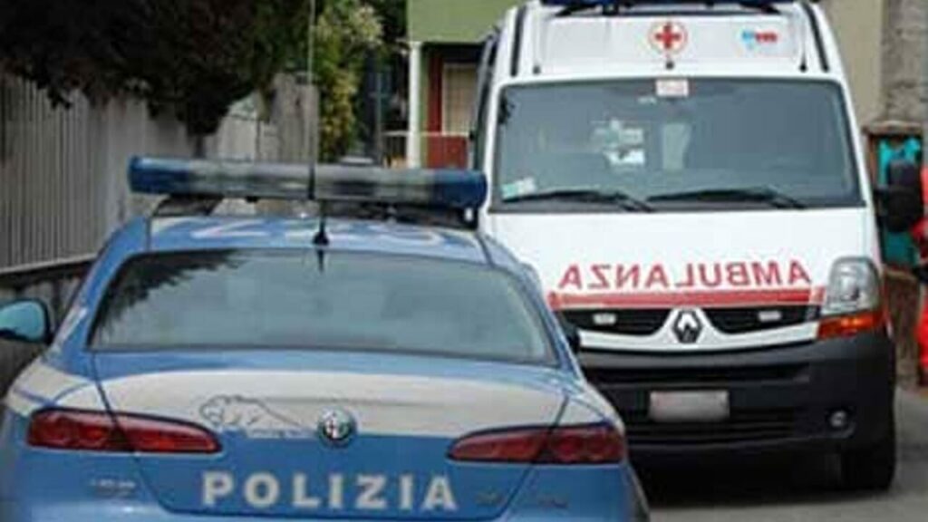 Cava de’ Tirreni accoltella moglie e tenta suicidio