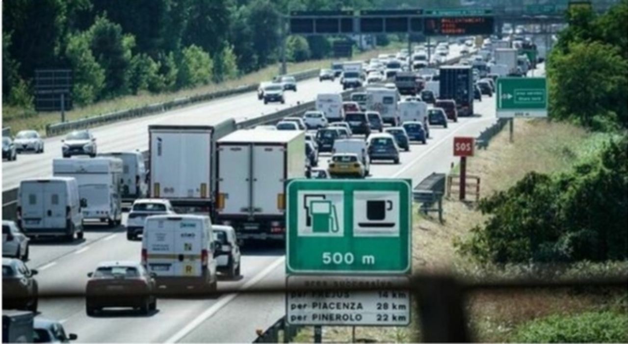 Esodo estivo traffico da bollino rosso