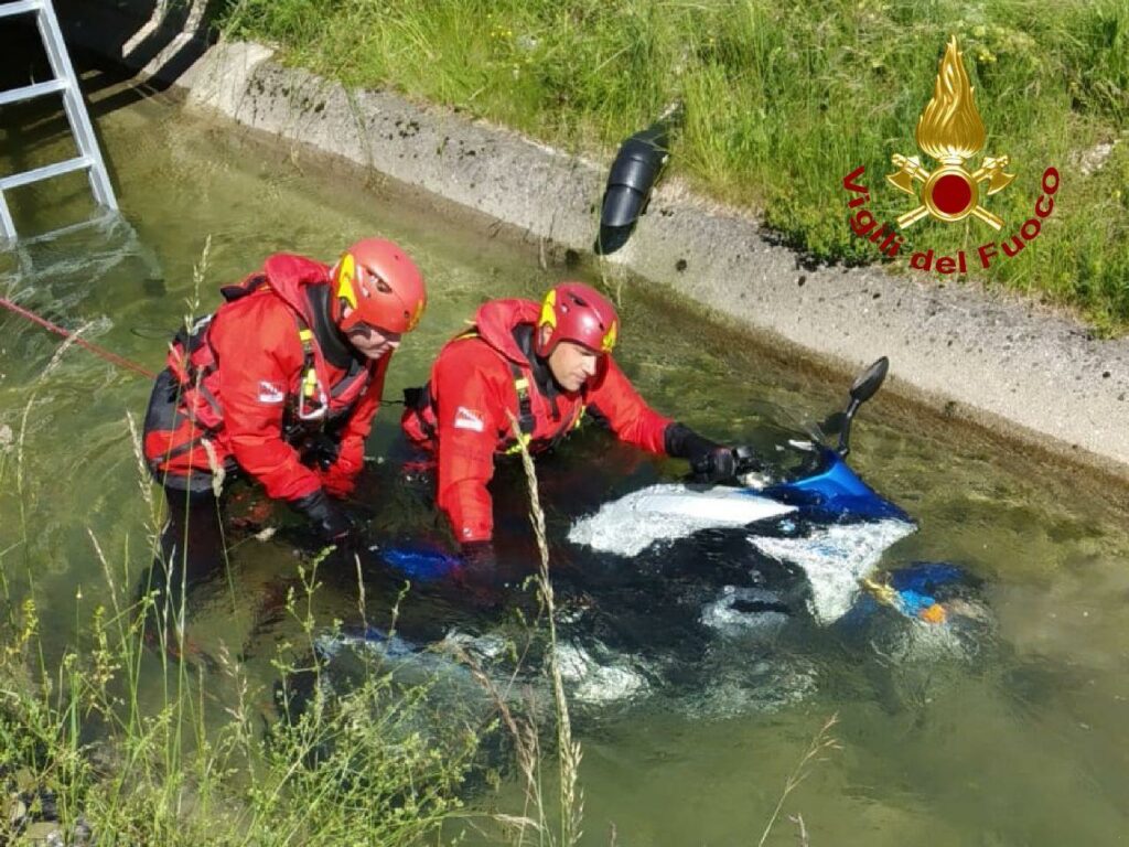 Scooter nel canale a Oristano morto Matteo Loche di 17 anni