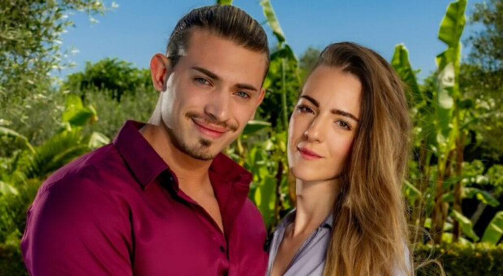 Simone tradisce Sonia a Temptation Island: «L’ho baciata per capire se ti amo»