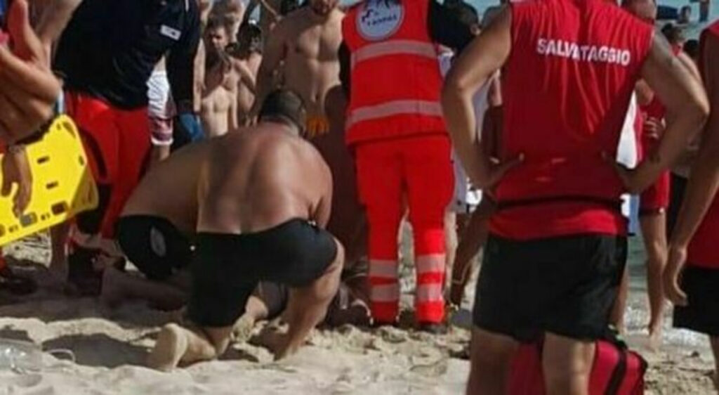 Tragedia in mare a Torre San Giovanni