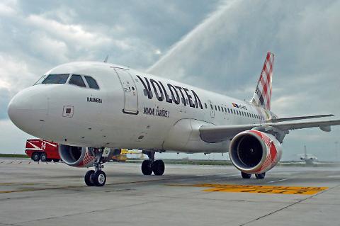 aereo atterraggio d’emergenza Torino