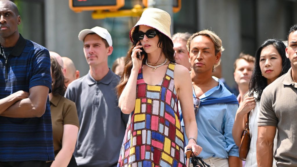 Anne Hathaway