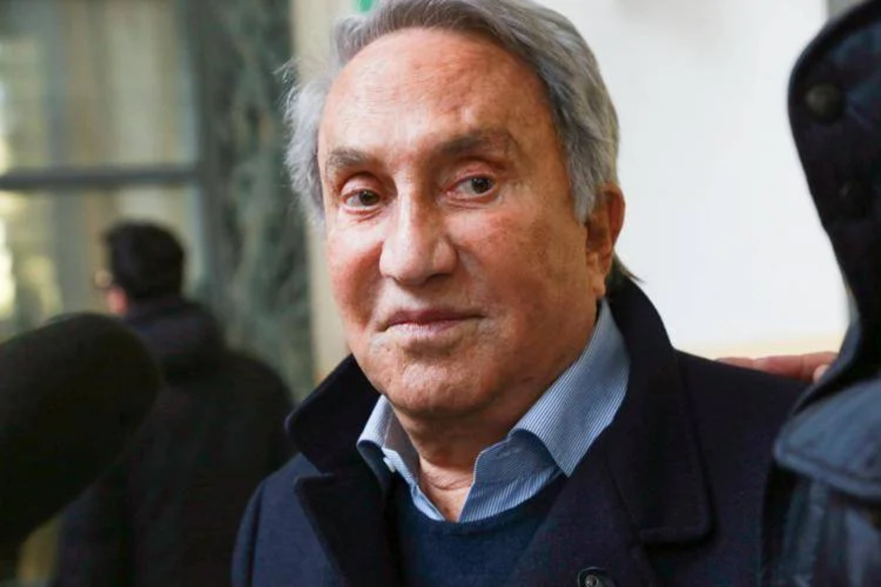 Funerali Emilio Fede a Milano 2, camera ardente privata
