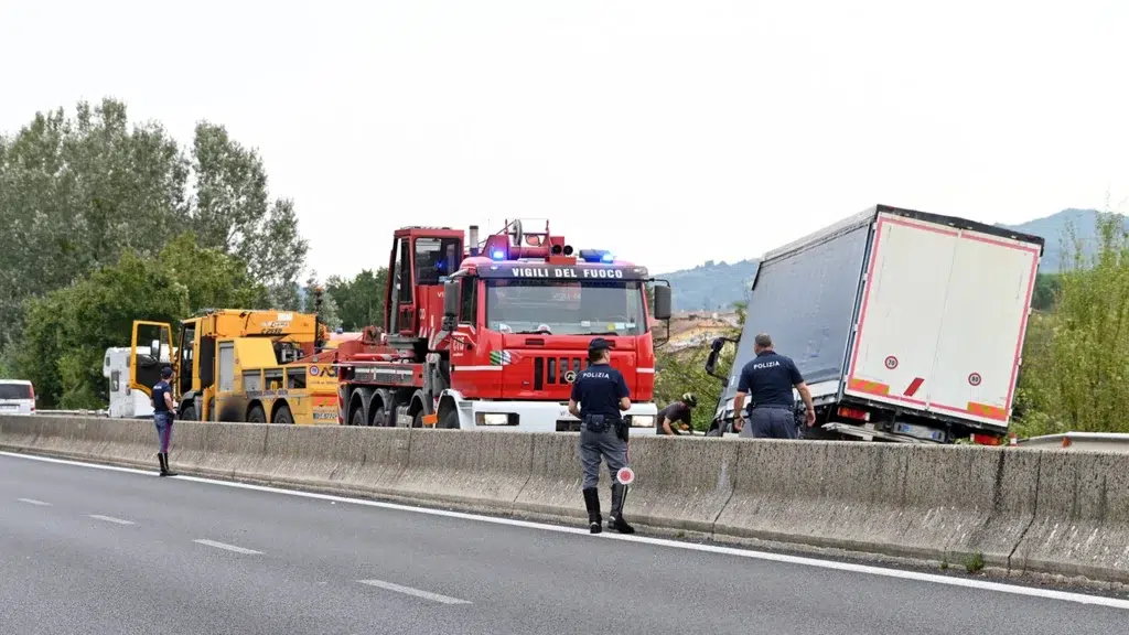 Incidente E45 bimba 8 anni Argenta