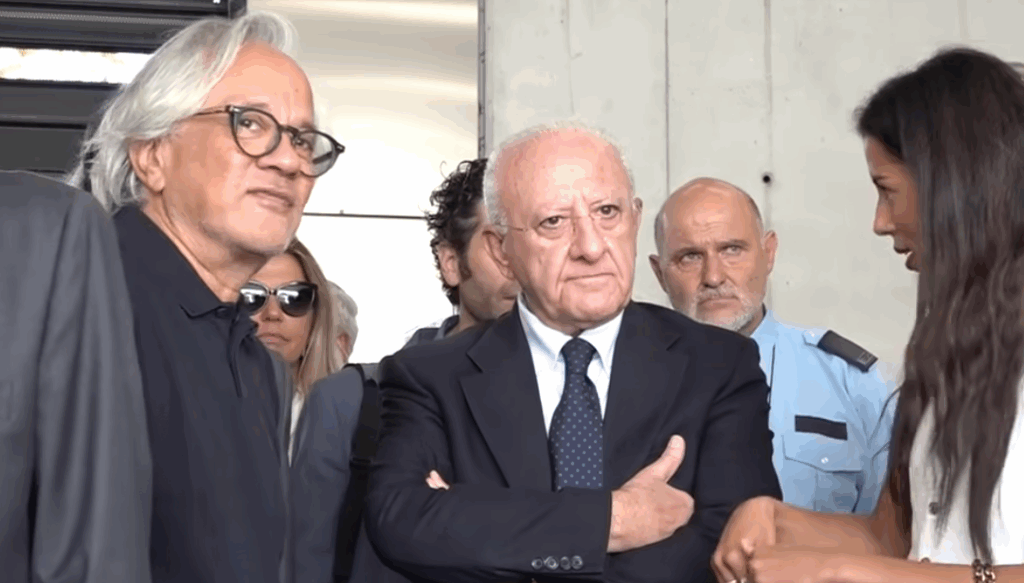 gaffe De Luca Kapoor